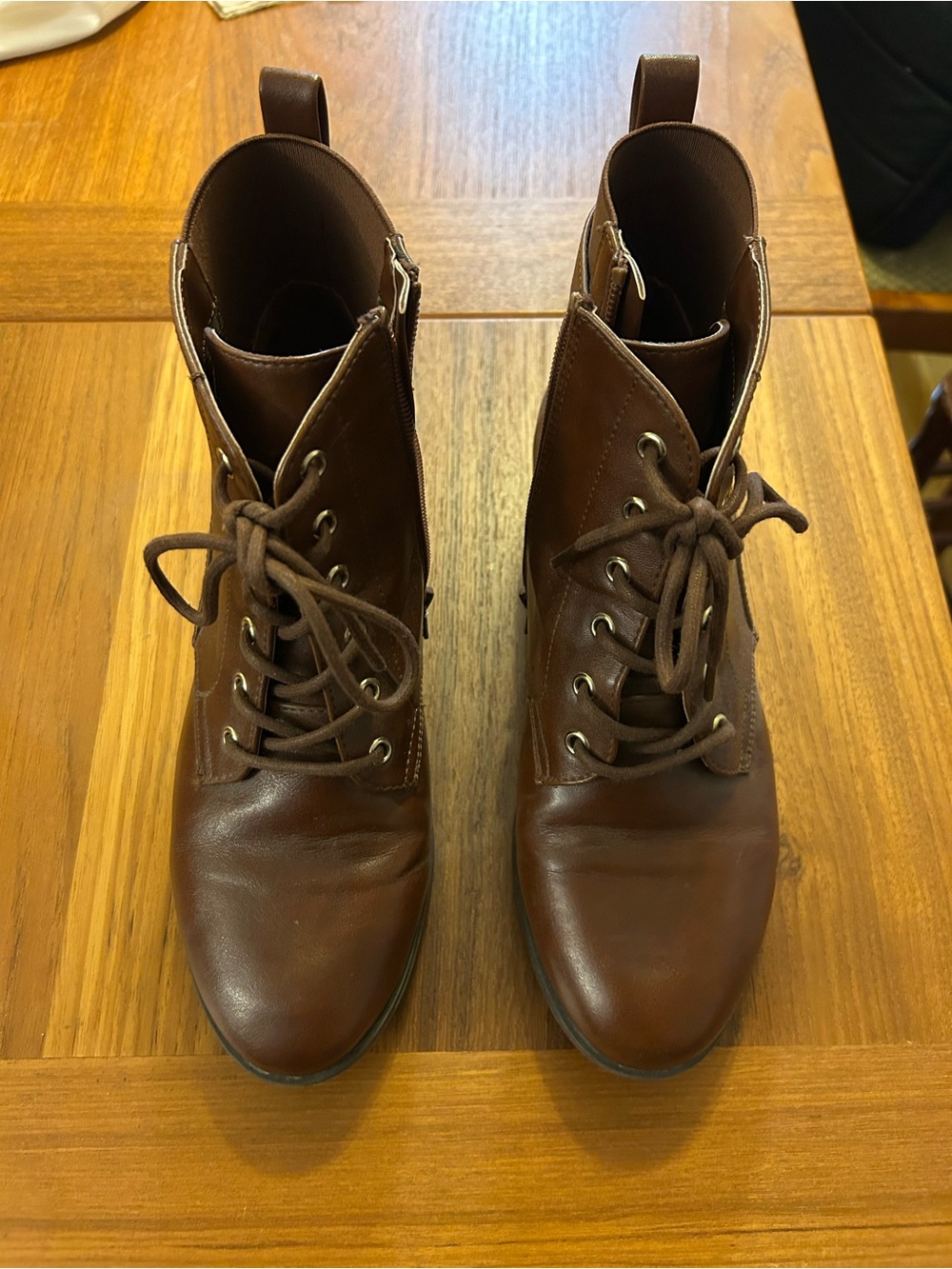 Women’s Brown Lace-Up Leather Boots